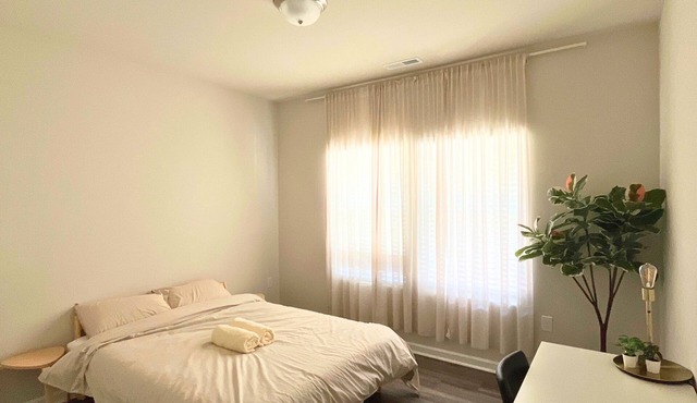Eco- Minimal: Pure Living Space in a house