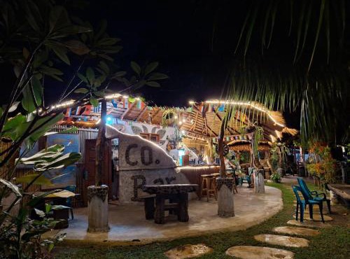 eco trekking lodge, Co Bar & jungle tour's only booking with us !