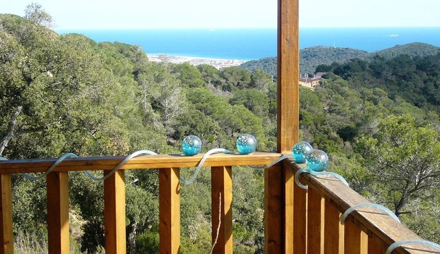 Ecoart WOODEN HOUSE COSTA BRAVA WITH SEA VIEWS AND MOUNTAINS