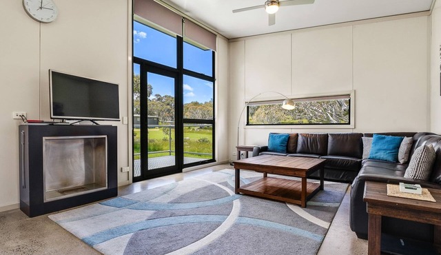 Ecocrackenback 15 'Sustainable chalet close to the slopes.'