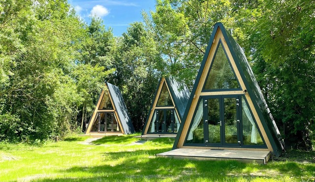 Ecolodge de Rêve Dans un Château de Conte de Fées