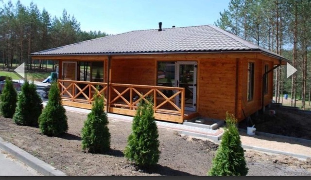 Ecolodge in wood frame in Brittany