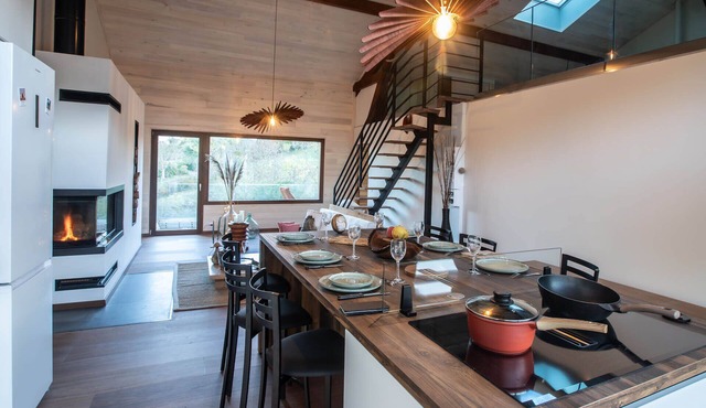 Ecolodge Très Haut de Gamme 100% Éco-conçu à Proximité Immédiate de Toulouse !