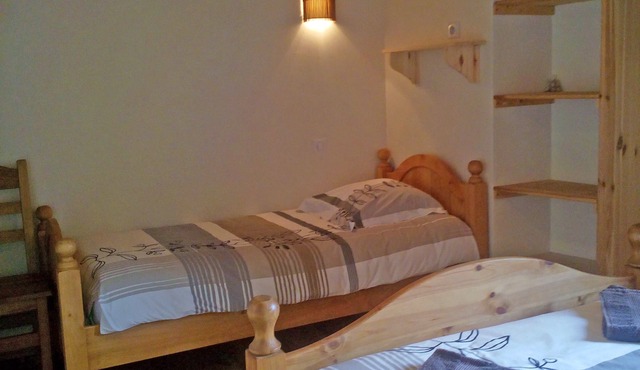 Ecological guesthouse Tallard- Gap-Serre Ponçon: Bamboo