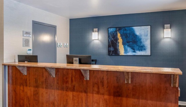 Econo Lodge