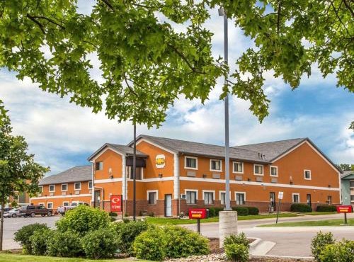 Econo Lodge Cedar Rapids South