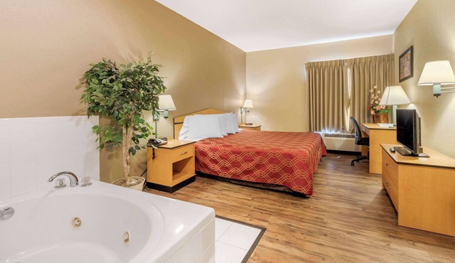 Econo Lodge Colorado Springs near Airport