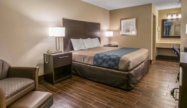 Econo Lodge Defuniak Springs I-10