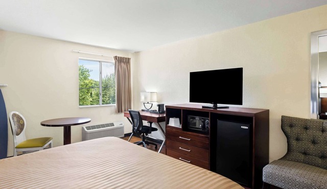 Econo Lodge Emporia