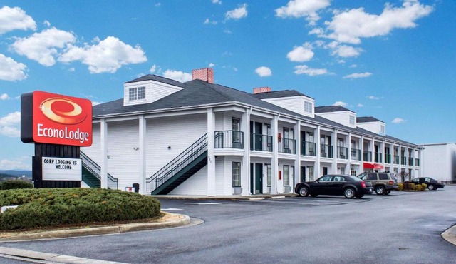 Econo Lodge Greenville near University