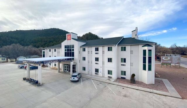 Econo Lodge Hot Springs South