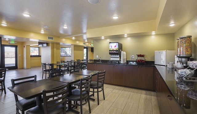 Econo Lodge Hurricane Zion Park Area
