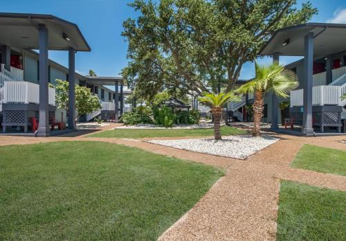 Econo Lodge Inn & Suites Fulton - Rockport