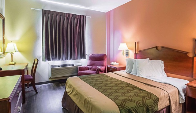 Econo Lodge Inn & Suites Ripley