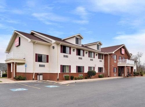Econo Lodge Inn & Suites Shelbyville