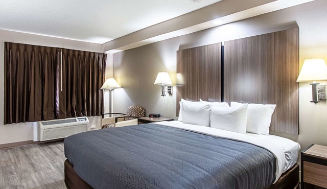 Econo Lodge Kingsville