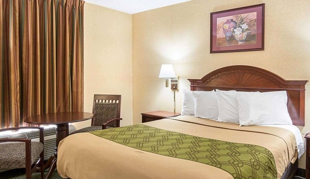 Econo Lodge Near Quantico Marine Base