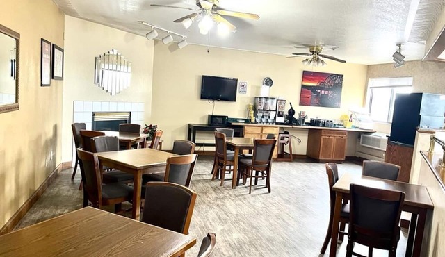 Econo Lodge Oacoma - Chamberlain West