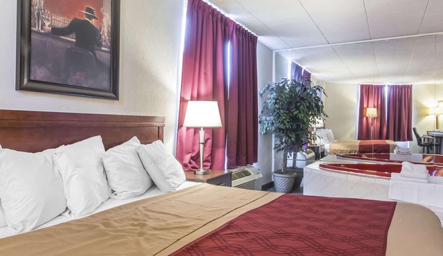 Econo Lodge Orillia
