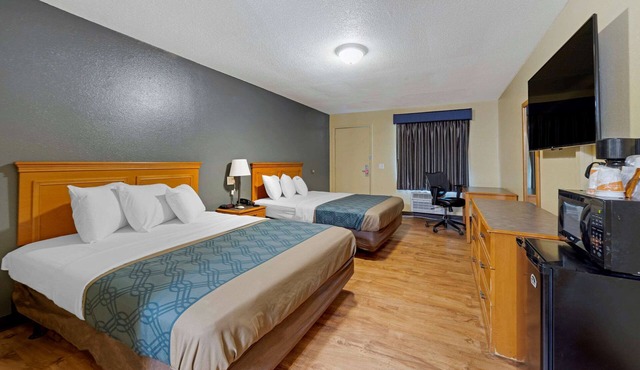 Econo Lodge Pryor
