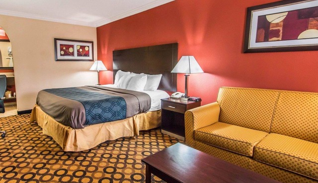 Econo Lodge Richmond Hill