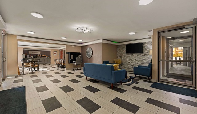 Econo Lodge Rockford Casino Area