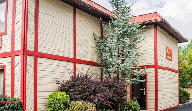 Econo Lodge Scranton near Montage Mountain