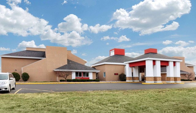 Econo Lodge Wausau - Rothschild
