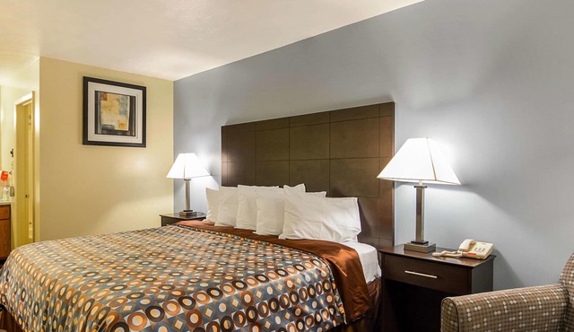 Econo Lodge Woodstock - Shenandoah Valley I-81