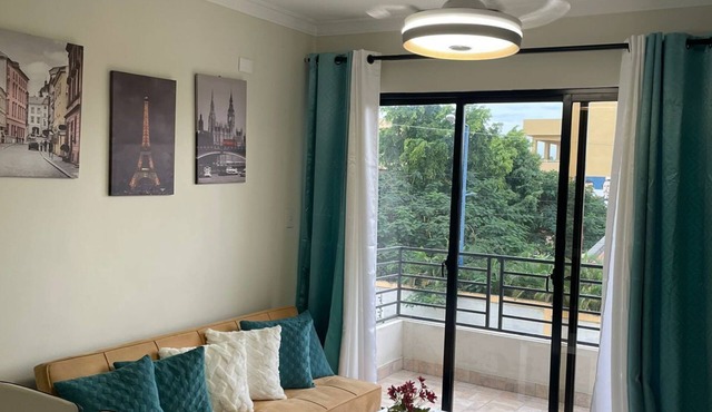 Economic apartment. Near the airport with hot water and A/C