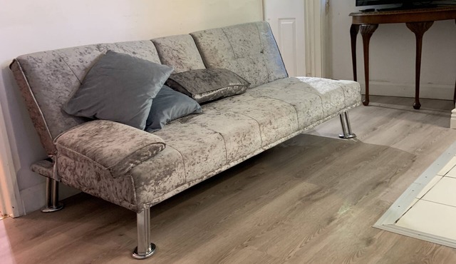 Economical 2BR Small Furnished Annex-high Wycombe