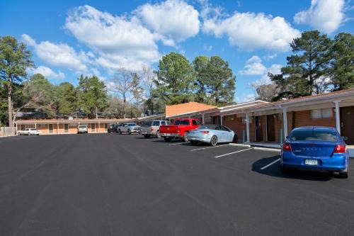 Economy Inn by Hotel O Gladewater, TX
