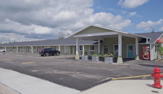 Economy Inn McCook