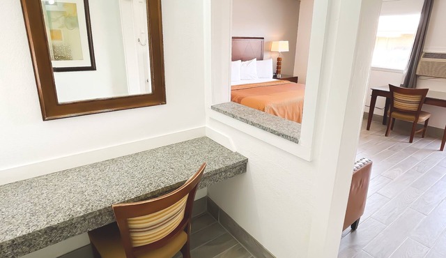 Economy Inn