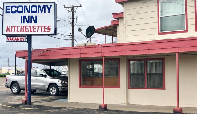 Economy Inn