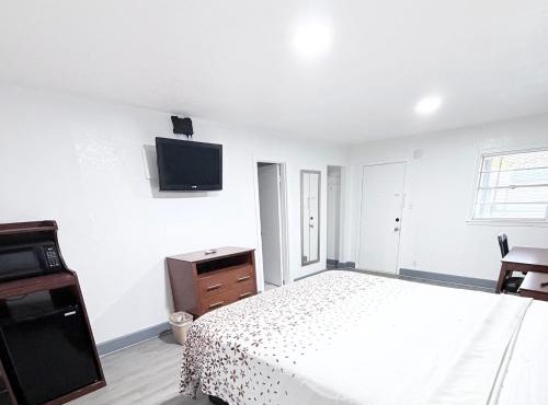 Economy Inn