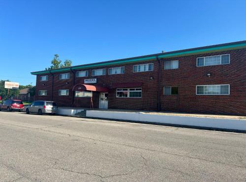 Economy Inn