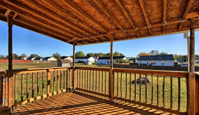 Economy Stay near Fort Campbell