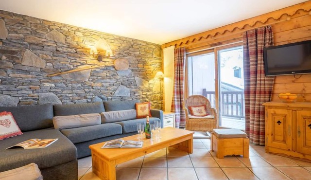 Ecrin des Neiges (Val Claret) by Interhome