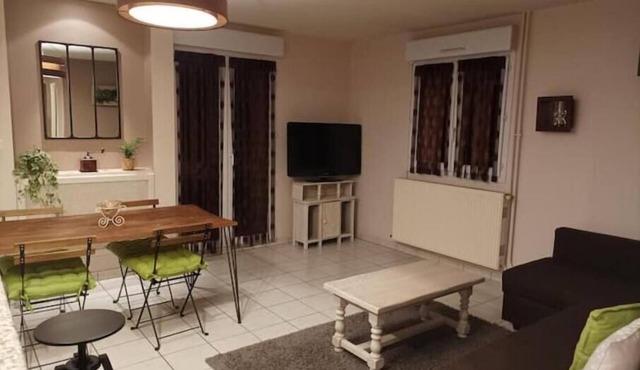 Ecully, Appartement au Calme de 50m²