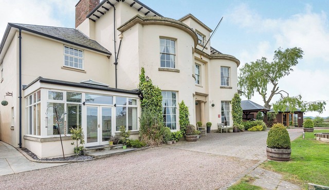 Edderton Hall Country House