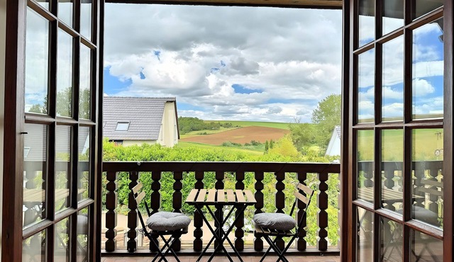 Eden - Family Home 130m2, 3 Bedrooms, Private Garden