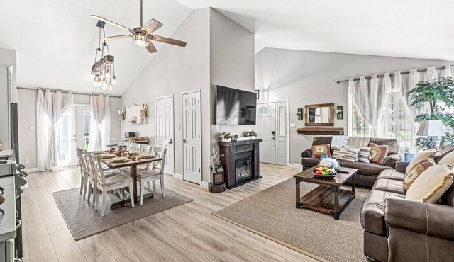 Edelweiss Chic Retreat/Grand Park/Ruoff/Extended Stays Acceptedn