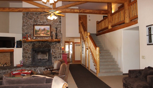 Edelweiss Resort and Restaurant