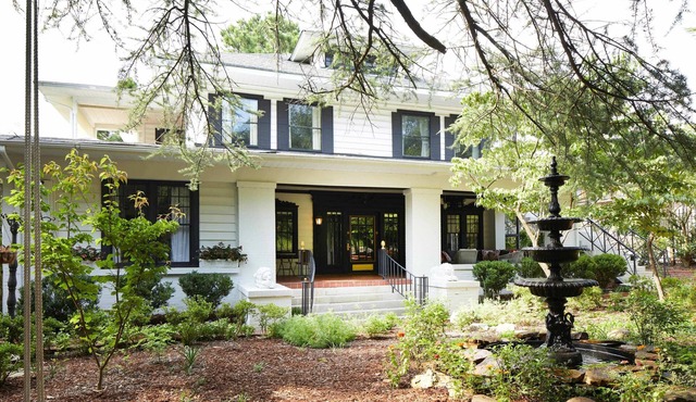 Eden Brae - Birmingham's Premier Retreat