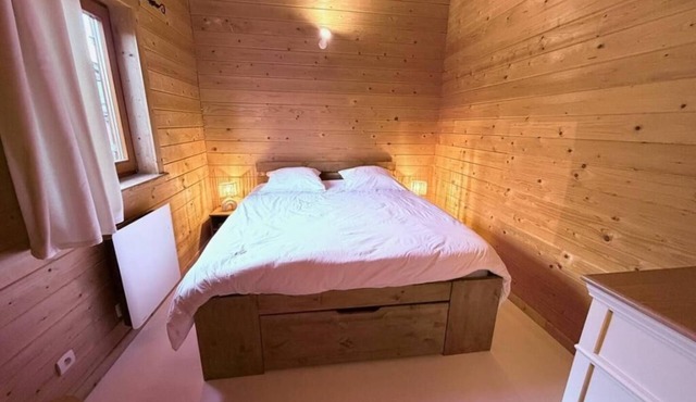 Eden Criou - Chalet sleeps 7 to 9 - pool/sauna