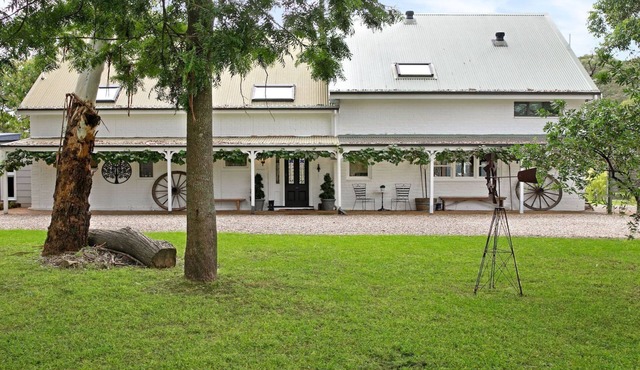 Eden Farm – luxurious farmhouse accommodation with an abundance of space and charm