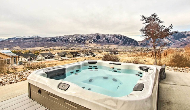 Eden Home w/Stunning View ~ 6 Mi to Skiing!