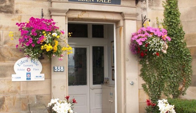 Eden Vale Garden View Apartment with Patio