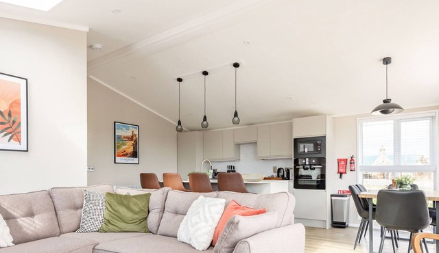 Eden View Estate | Eden Lodge